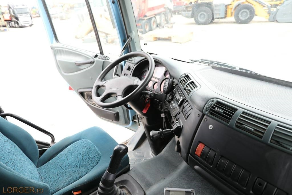 شاحنة خلاطة خرسانة DAF CF85: صور 9