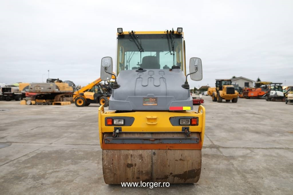 Hamm DV 70 VV - مدحلة الأسفلت: صور 4 Hamm DV 70 VV - مدحلة الأسفلت: صور 4