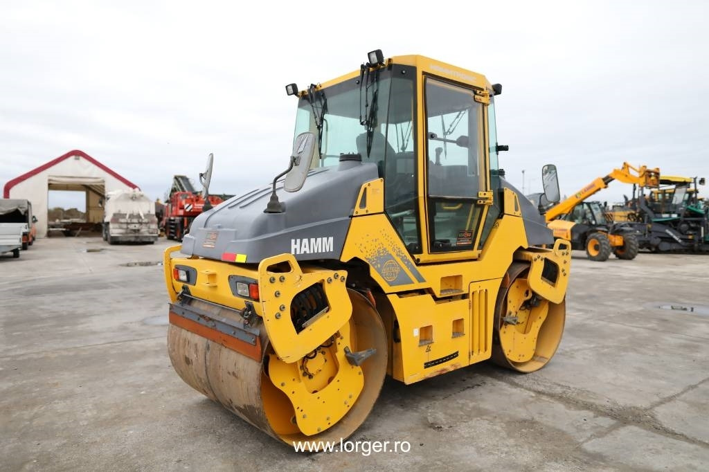 Hamm DV 70 VV - مدحلة الأسفلت: صور 3 Hamm DV 70 VV - مدحلة الأسفلت: صور 3