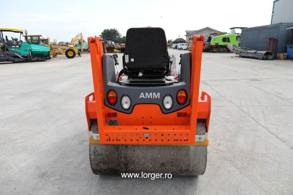 Hamm HD 12 VV - مدحلة الأسفلت: صور 4 Hamm HD 12 VV - مدحلة الأسفلت: صور 4