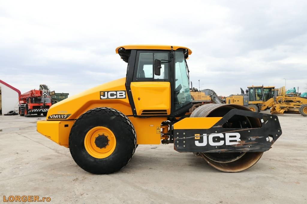 JCB VM 117 - مدماج: صور 2 JCB VM 117 - مدماج: صور 2