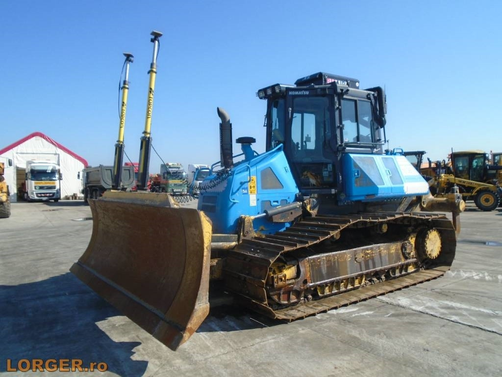 Komatsu D61PX-23 / With 3D laser GPS - بلدوزر: صور 1 Komatsu D61PX-23 / With 3D laser GPS - بلدوزر: صور 1