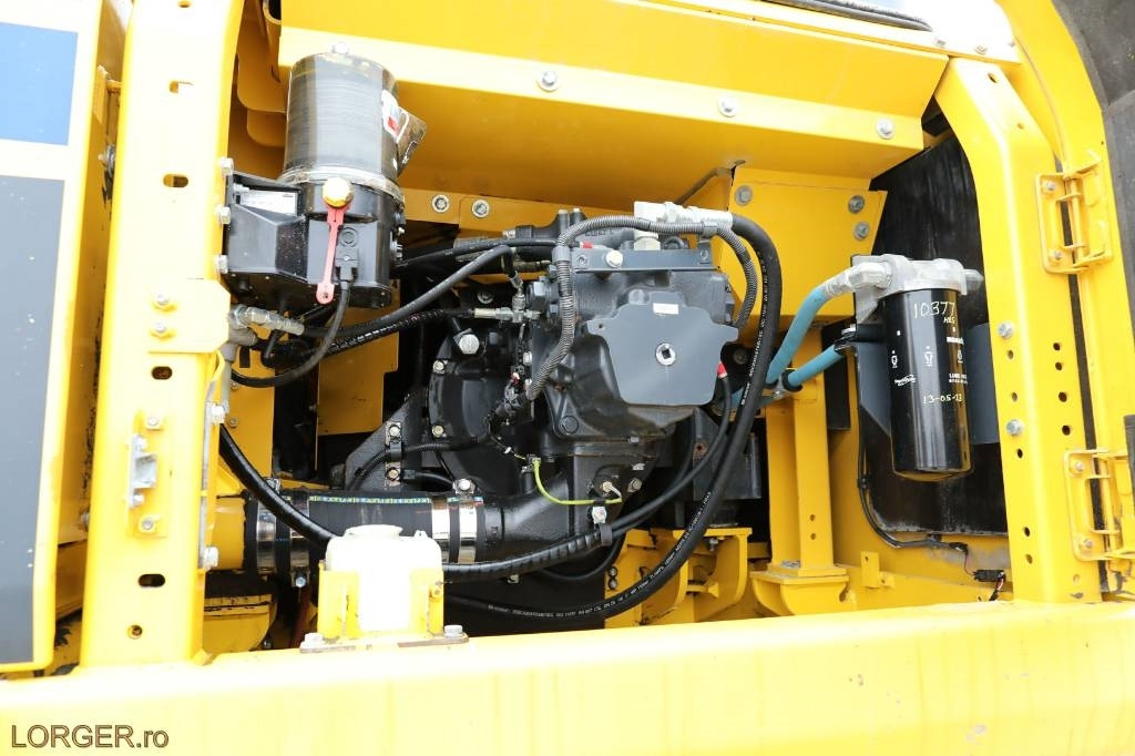 حفارات زحافة Komatsu PC 360 LC - 11: صور 11