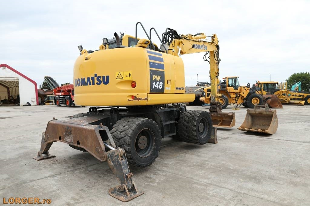 Komatsu PW 148-10 - حفارة على عجلات: صور 4 Komatsu PW 148-10 - حفارة على عجلات: صور 4