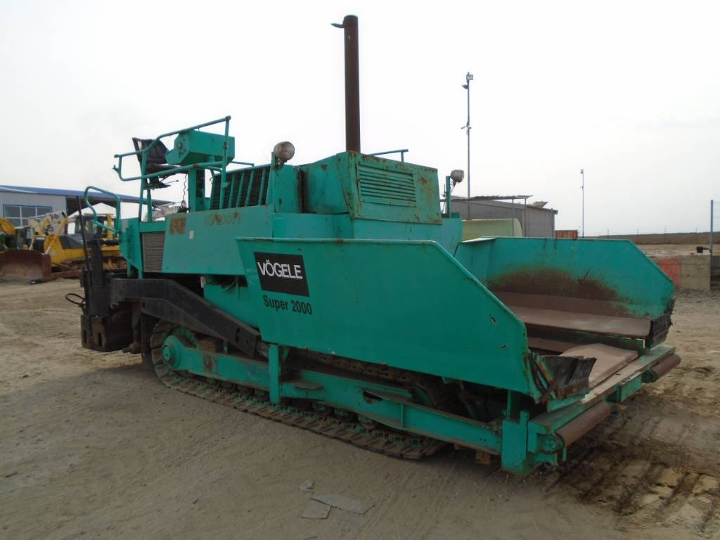 Vögele Super 2000 - العامل بالقار: صور 1 Vögele Super 2000 - العامل بالقار: صور 1