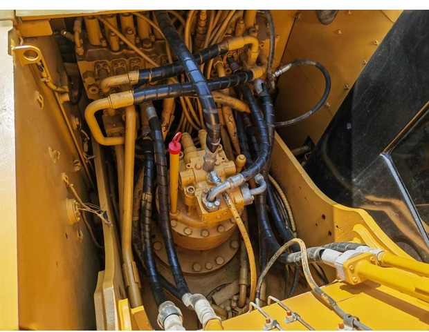 2020 Caterpillar 323D2L - حفارات زحافة: صور 5 2020 Caterpillar 323D2L - حفارات زحافة: صور 5