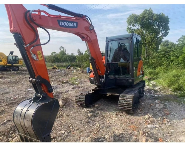 2021 Doosan DX60-9C - حفارات زحافة: صور 1 2021 Doosan DX60-9C - حفارات زحافة: صور 1