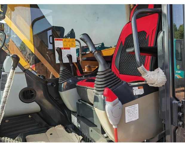 2022 Komatsu PC70-8 - حفارات زحافة: صور 5 2022 Komatsu PC70-8 - حفارات زحافة: صور 5