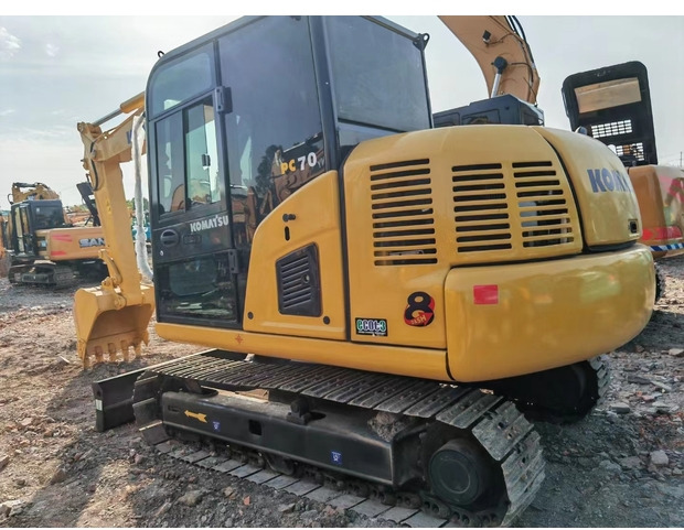 2022 Komatsu PC70-8 - حفارات زحافة: صور 2 2022 Komatsu PC70-8 - حفارات زحافة: صور 2