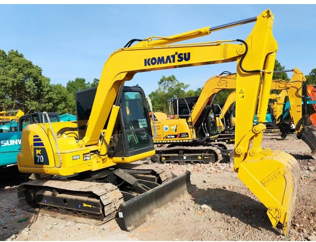 2022 Komatsu PC70-8 - حفارات زحافة: صور 3 2022 Komatsu PC70-8 - حفارات زحافة: صور 3