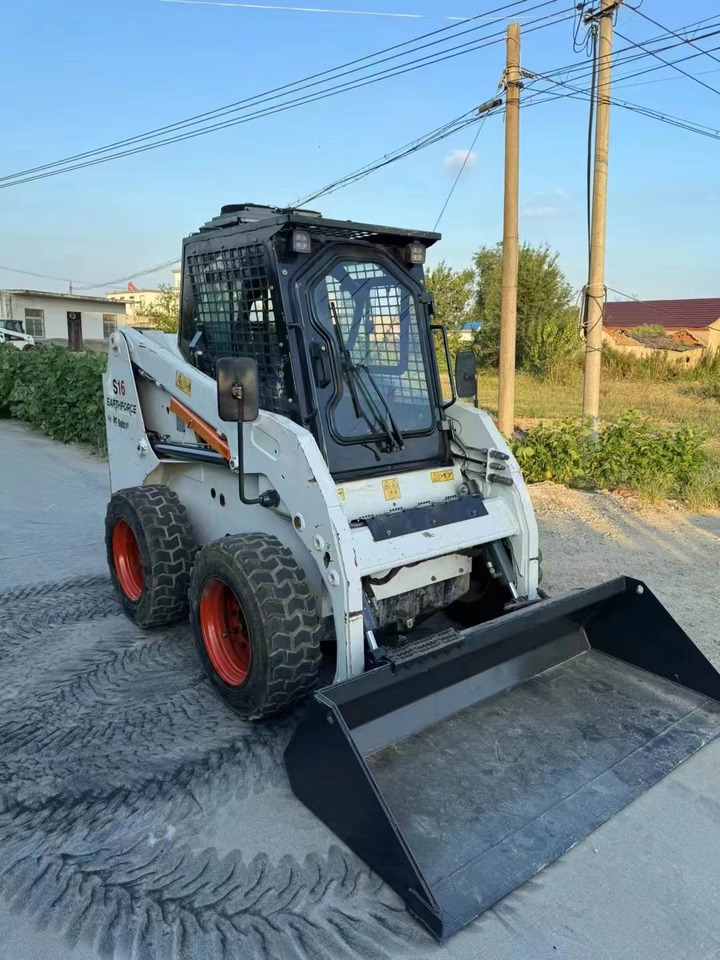 BOBCAT s16 - لودر: صور 1 BOBCAT s16 - لودر: صور 1