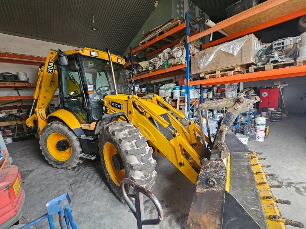 JCB 4 CX - حفار متعدد الاستخدام: صور 1 JCB 4 CX - حفار متعدد الاستخدام: صور 1