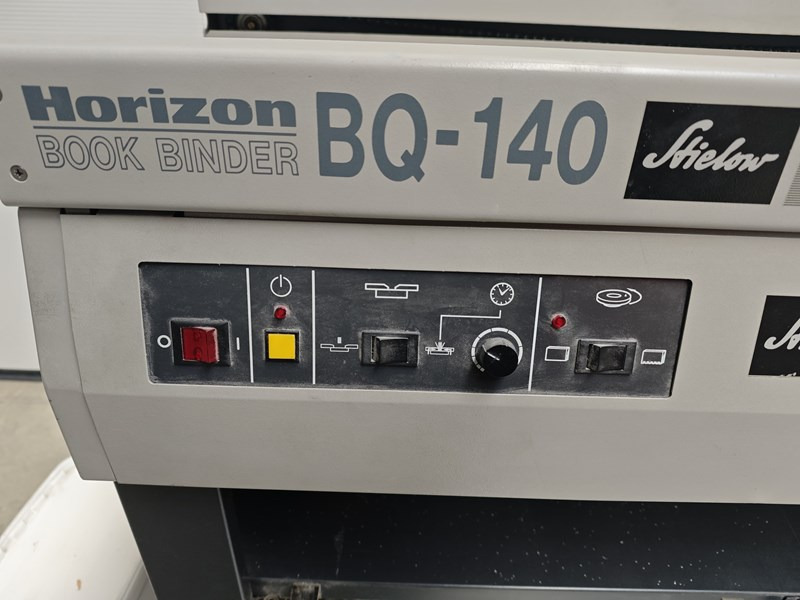 Horizon BQ-140 - آلة تجليد: صور 2 Horizon BQ-140 - آلة تجليد: صور 2
