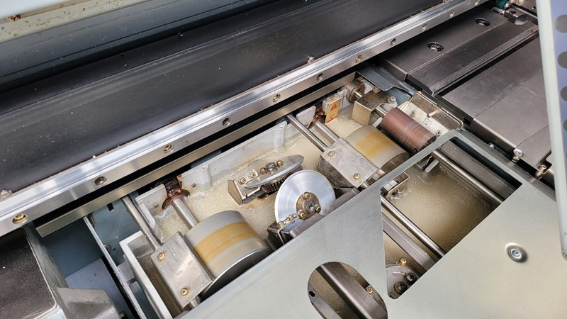 Horizon BQ-270 | 2010 | 693000 - آلة تجليد: صور 2 Horizon BQ-270 | 2010 | 693000 - آلة تجليد: صور 2