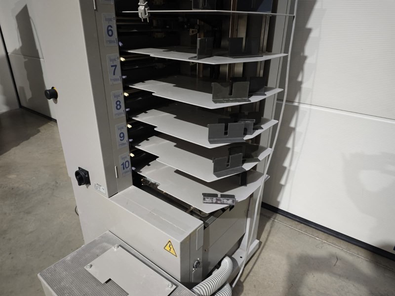 Horizon VAC-100 m | collator | 10 stations - آلات الطباعة: صور 2 Horizon VAC-100 m | collator | 10 stations - آلات الطباعة: صور 2