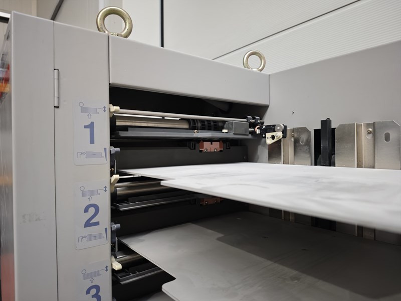 Horizon VAC 100a | 1998 - آلات الطباعة: صور 2 Horizon VAC 100a | 1998 - آلات الطباعة: صور 2