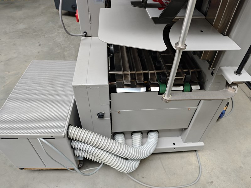 Horizon VAC-60Ha | 2006 - آلات الطباعة: صور 4 Horizon VAC-60Ha | 2006 - آلات الطباعة: صور 4