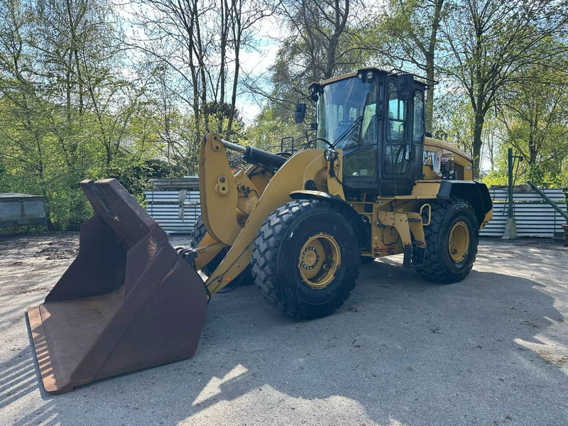 Cat 930M new tires! - اللودر بعجل: صور 3 Cat 930M new tires! - اللودر بعجل: صور 3