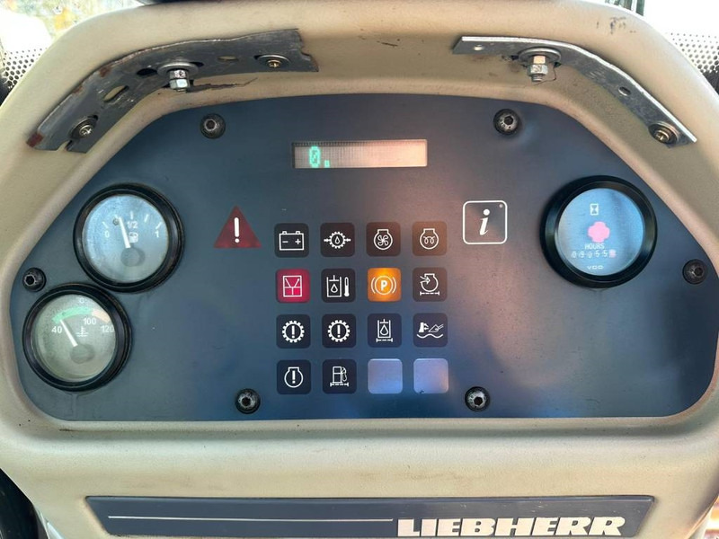 بلدوزر Liebherr PR 724 LGP: صور 20 بلدوزر Liebherr PR 724 LGP: صور 20