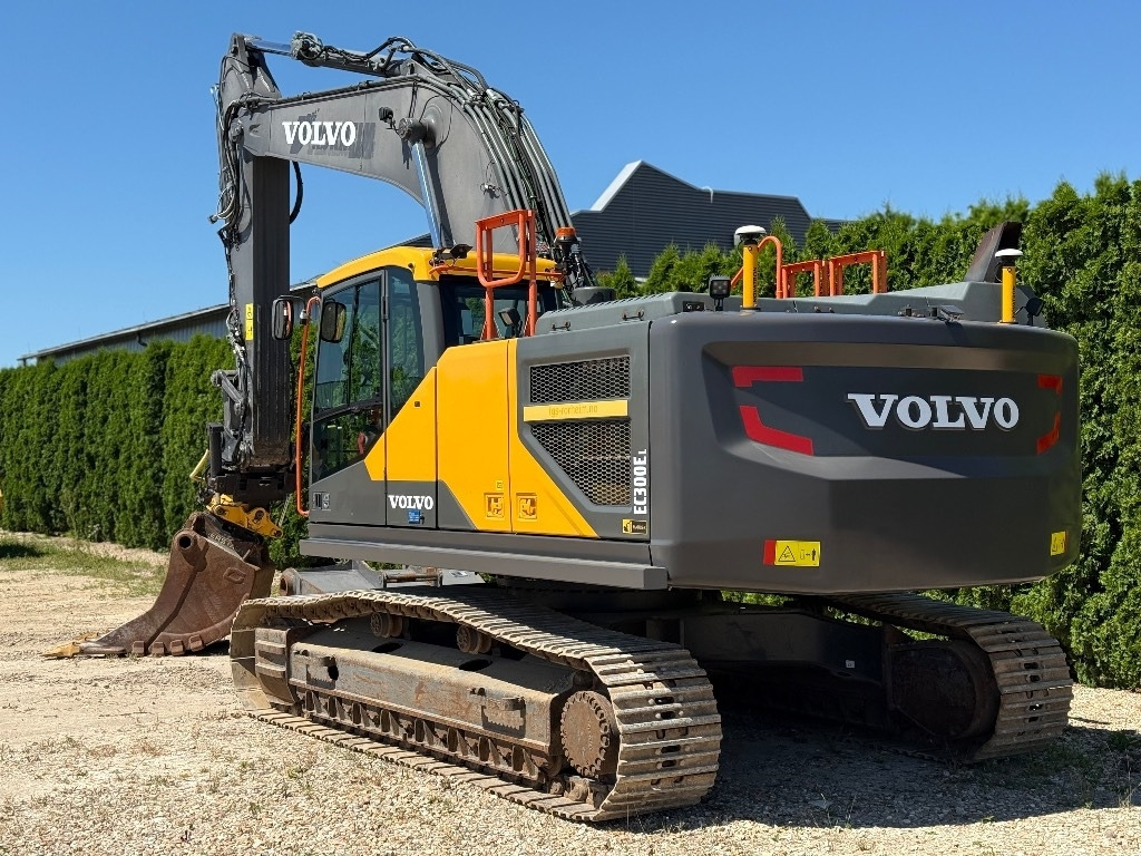Volvo EC 300 EL - حفارات زحافة: صور 3 Volvo EC 300 EL - حفارات زحافة: صور 3