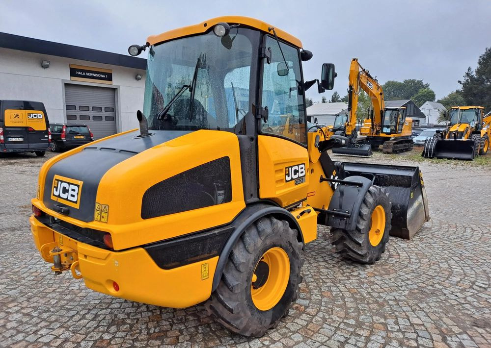 JCB 406 - اللودر بعجل: صور 5 JCB 406 - اللودر بعجل: صور 5
