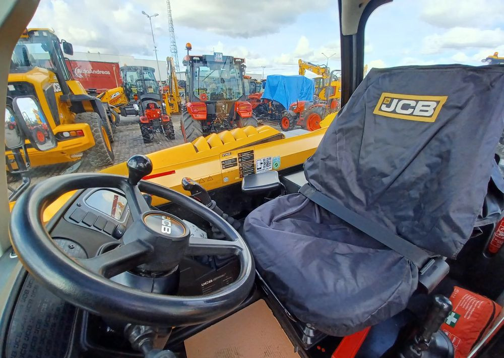 رافعة تلسكوبية JCB 531-70: صور 12