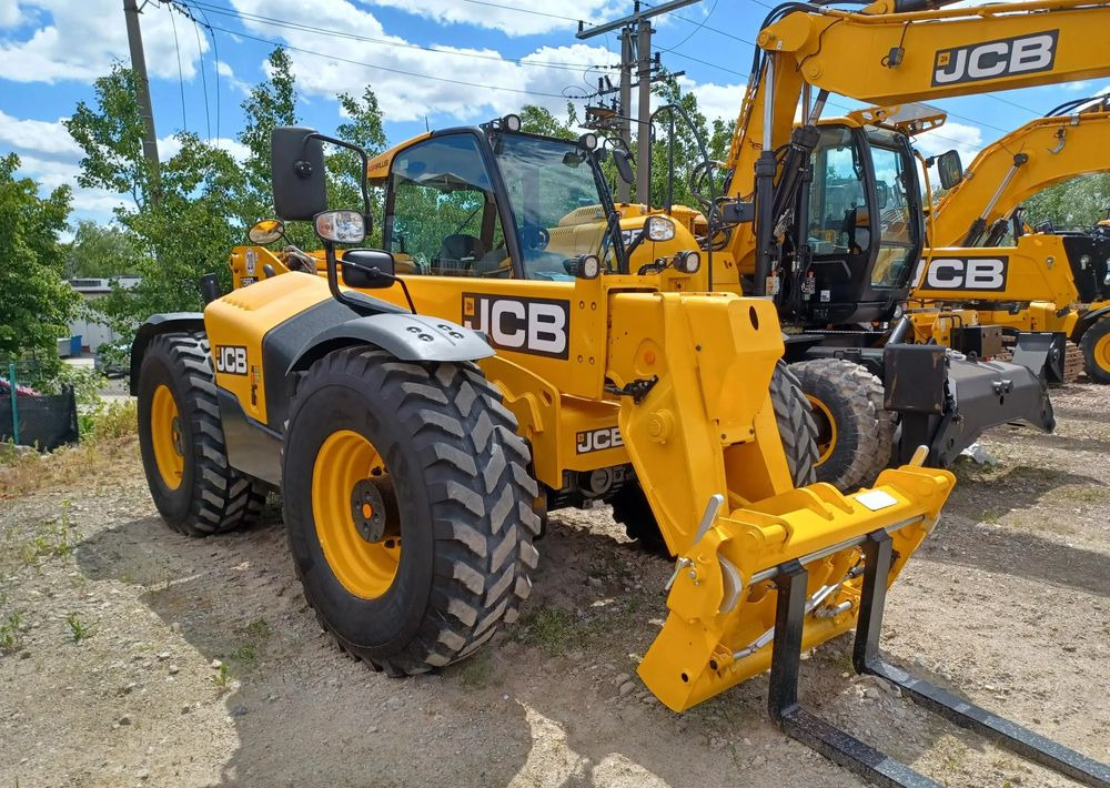 JCB 560-80 Agri Plus - رافعة تلسكوبية: صور 2 JCB 560-80 Agri Plus - رافعة تلسكوبية: صور 2