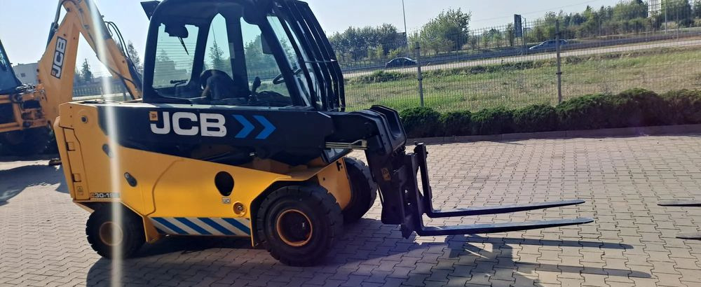 JCB TLT 30-19E - رافعة شوكية, رافعة تلسكوبية: صور 2 JCB TLT 30-19E - رافعة شوكية, رافعة تلسكوبية: صور 2