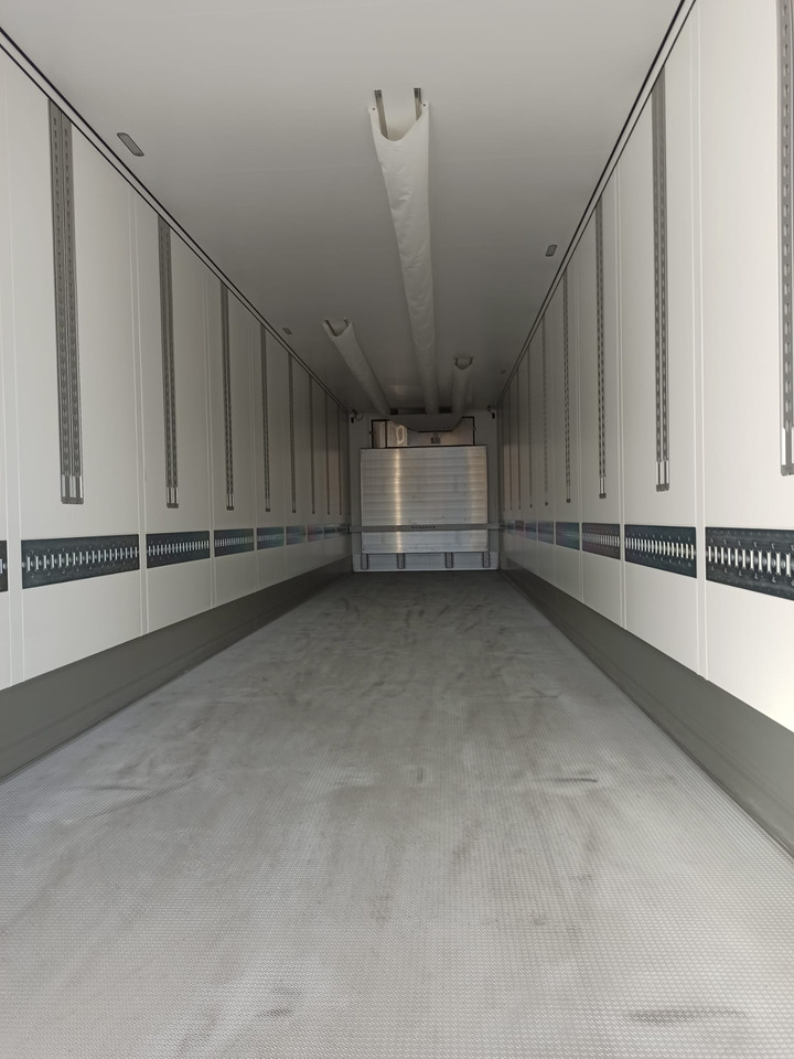 SCHMITZ CARGOBULL ThermoKing SKO 24/L - 13.4 FP COOL V7 FP 60 SMART - مبردة نصف مقطورة: صور 5 SCHMITZ CARGOBULL ThermoKing SKO 24/L - 13.4 FP COOL V7 FP 60 SMART - مبردة نصف مقطورة: صور 5