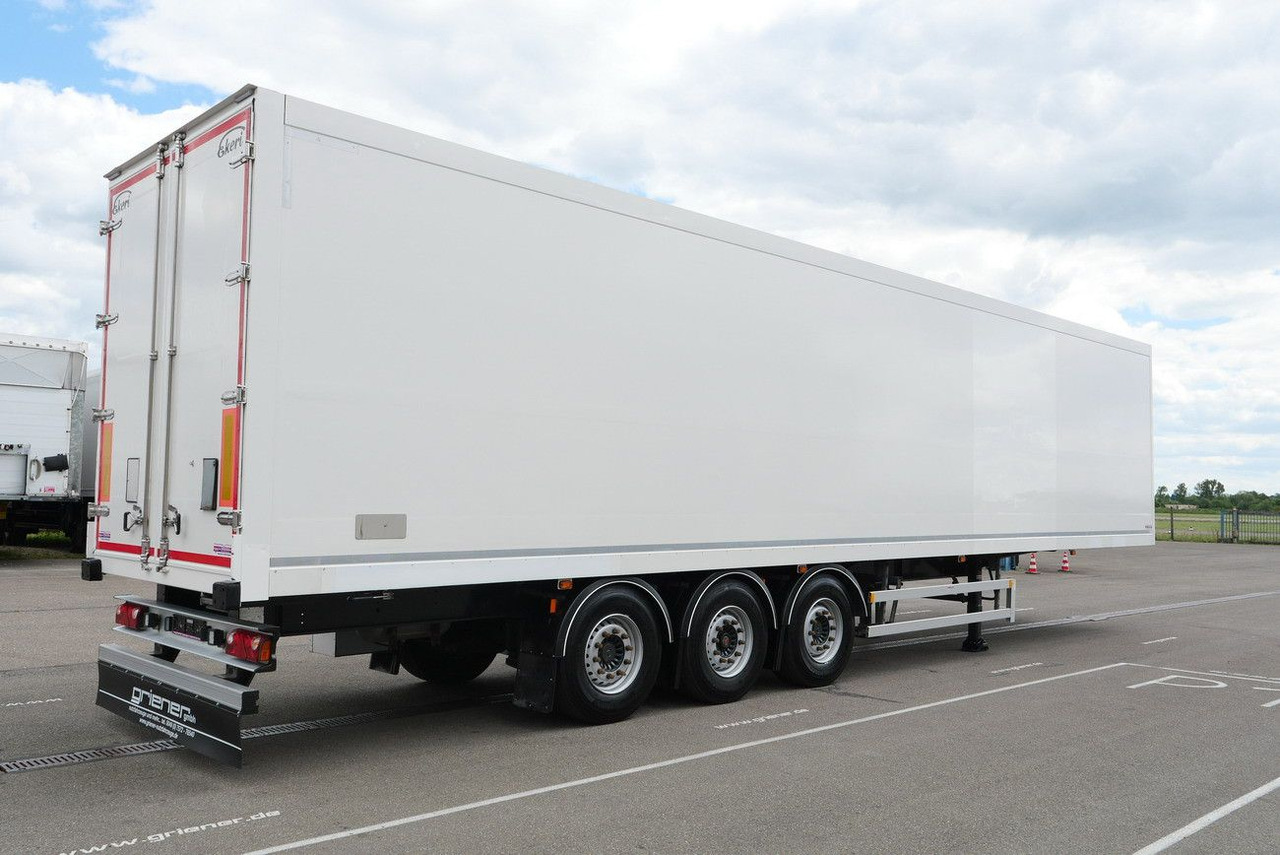 EKERI T3-A /SEITLICHE TÜREN /FALTWAND 2700 mm - بصندوق مغلق نصف مقطورة: صور 2 EKERI T3-A /SEITLICHE TÜREN /FALTWAND 2700 mm - بصندوق مغلق نصف مقطورة: صور 2