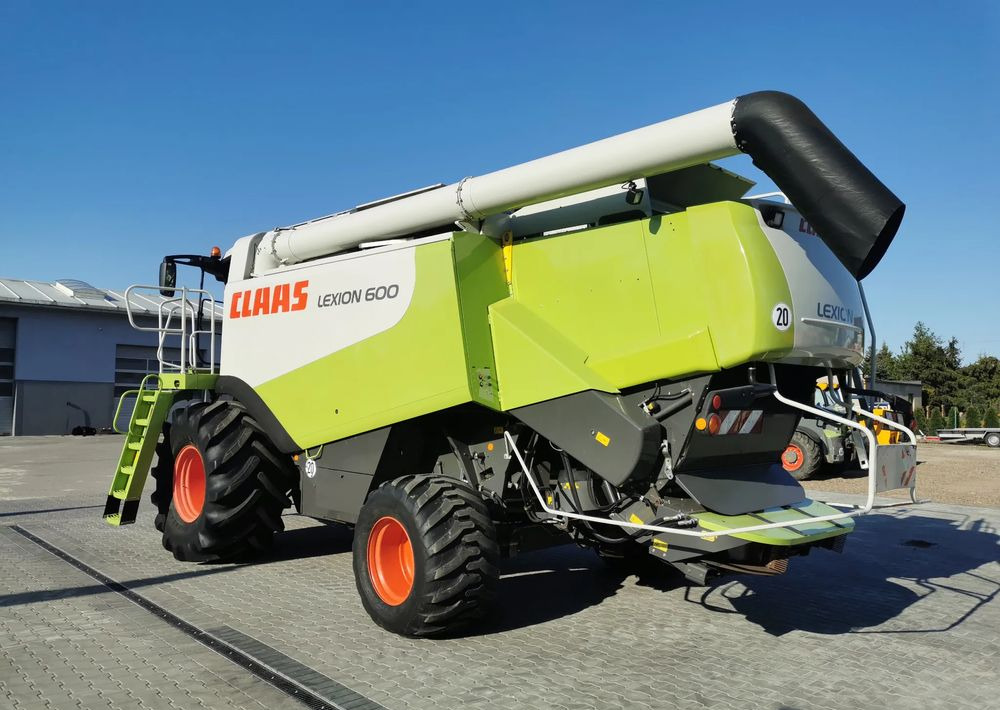 Claas Lexion 600 - حصادة شاملة: صور 3 Claas Lexion 600 - حصادة شاملة: صور 3