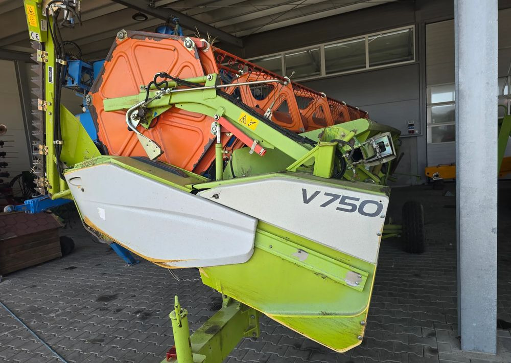 Claas Lexion 650 - حصادة شاملة: صور 4 Claas Lexion 650 - حصادة شاملة: صور 4