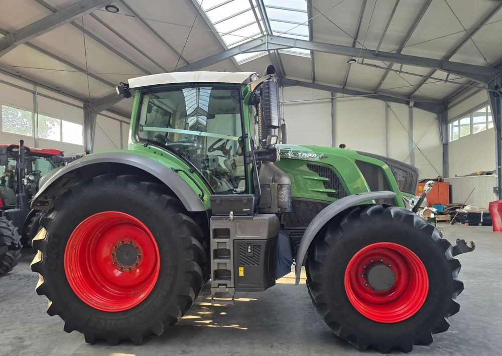 Fendt 828 S4 ProfiPlus - جرار: صور 5 Fendt 828 S4 ProfiPlus - جرار: صور 5