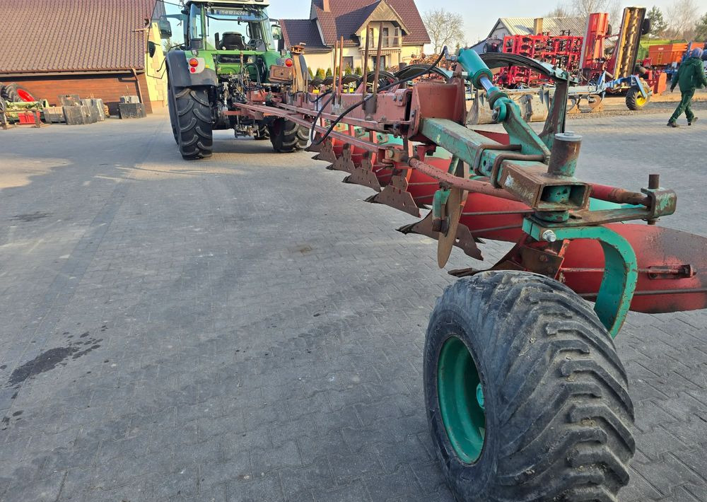 Kverneland BB 100 z wałami cambel - محراث: صور 5 Kverneland BB 100 z wałami cambel - محراث: صور 5