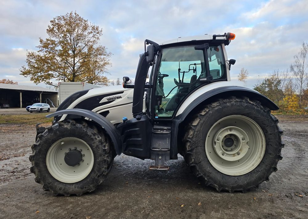 Valtra T 174S - جرار: صور 3 Valtra T 174S - جرار: صور 3