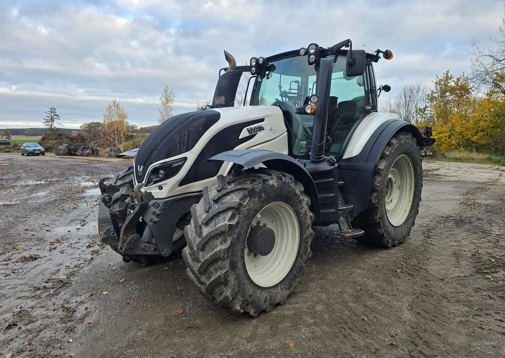 Valtra T 174S - جرار: صور 1 Valtra T 174S - جرار: صور 1
