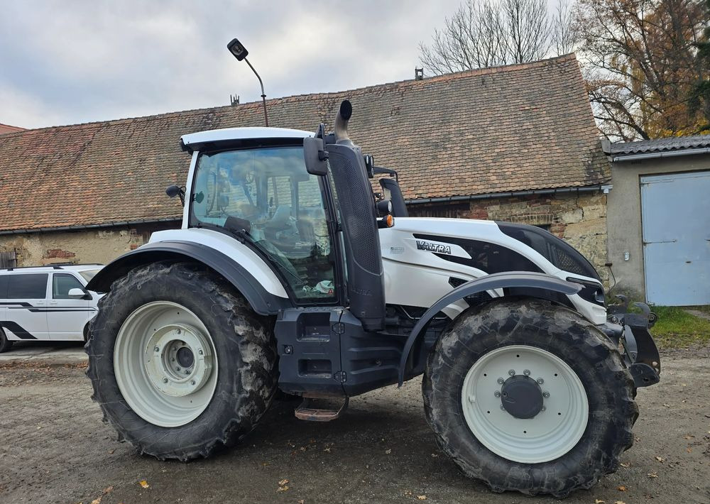 Valtra T 174S - جرار: صور 4 Valtra T 174S - جرار: صور 4