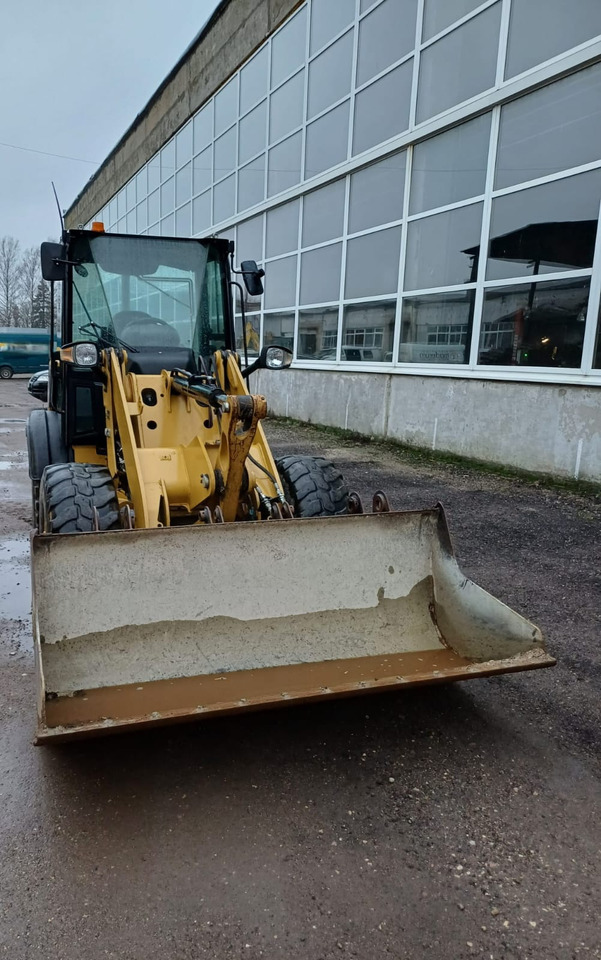 CATERPILLAR 906M - حفار متعدد الاستخدام: صور 5 CATERPILLAR 906M - حفار متعدد الاستخدام: صور 5