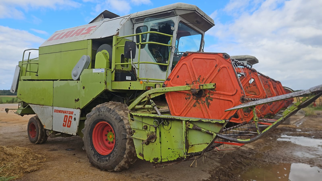 CLAAS Dominator 96 - حصادة شاملة: صور 2 CLAAS Dominator 96 - حصادة شاملة: صور 2