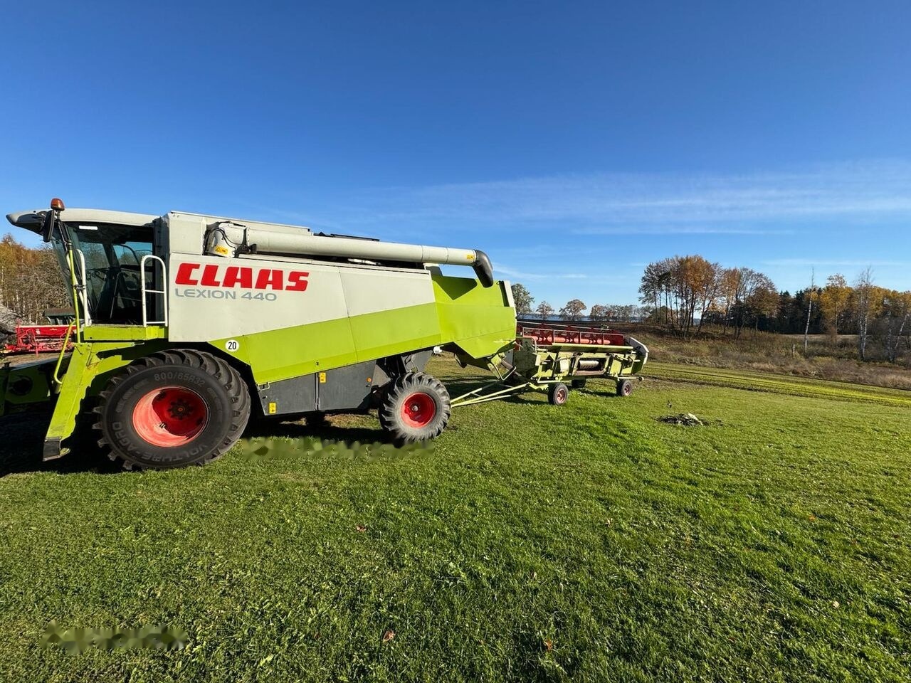 Claas Lexion 440 - حصادة شاملة: صور 2 Claas Lexion 440 - حصادة شاملة: صور 2