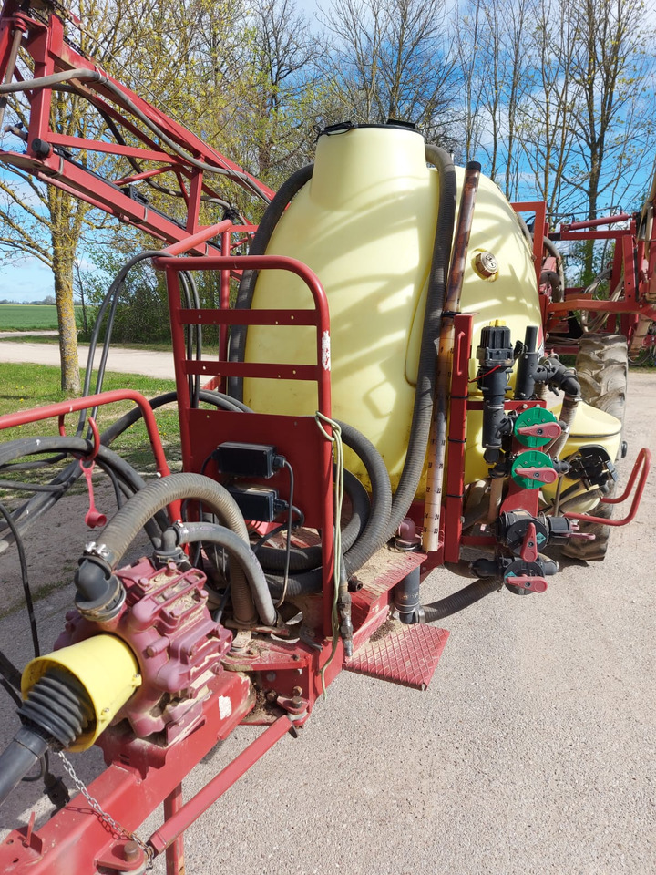 HARDI Ranger 2500 - آلة الرش المقطورة: صور 2 HARDI Ranger 2500 - آلة الرش المقطورة: صور 2