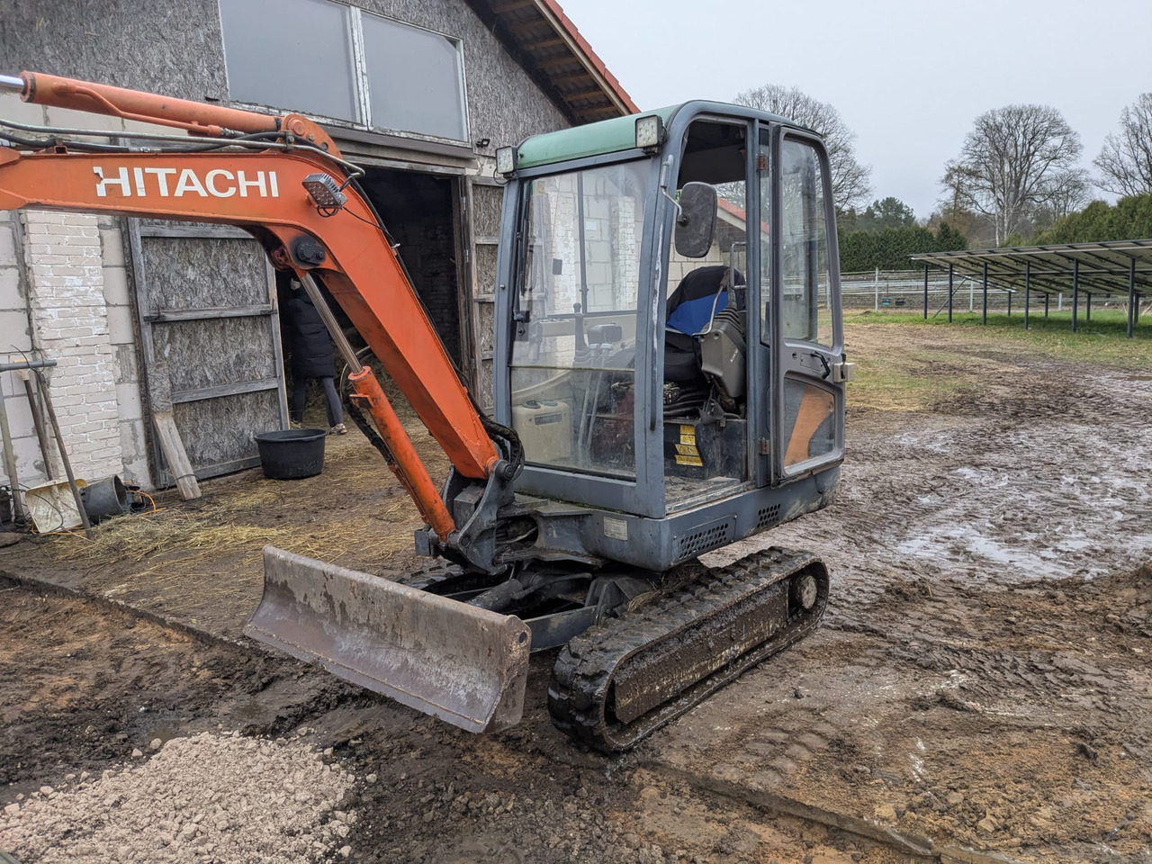 HITACHI ZX25 CLR - حفارة مصغرة: صور 2 HITACHI ZX25 CLR - حفارة مصغرة: صور 2