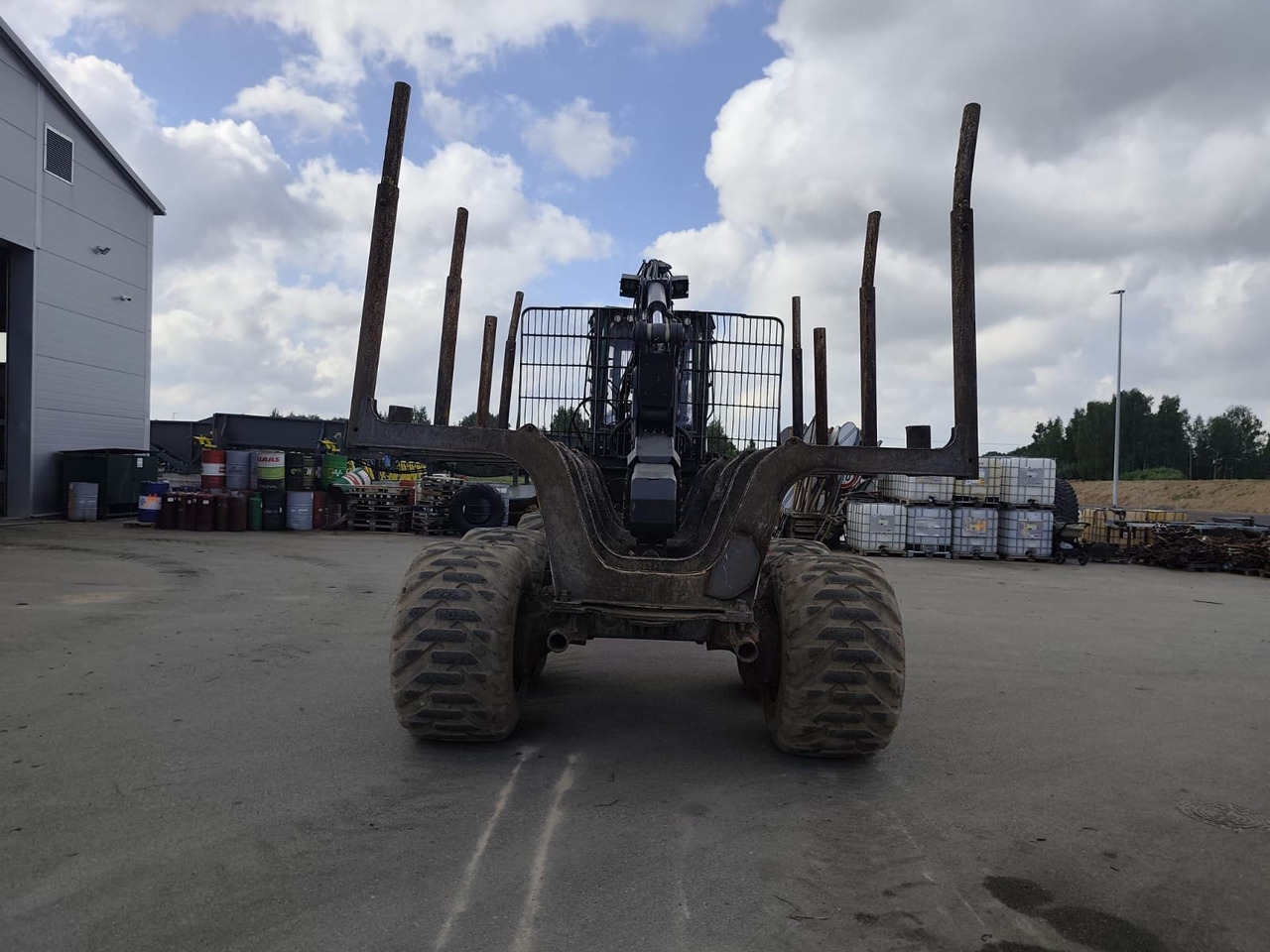JOHN DEERE 910G - شاحنات نقل الأخشاب في الغابات: صور 4 JOHN DEERE 910G - شاحنات نقل الأخشاب في الغابات: صور 4