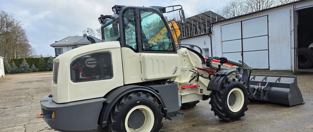 Inny Schäfi Pro T - اللودر بعجل: صور 3 Inny Schäfi Pro T - اللودر بعجل: صور 3