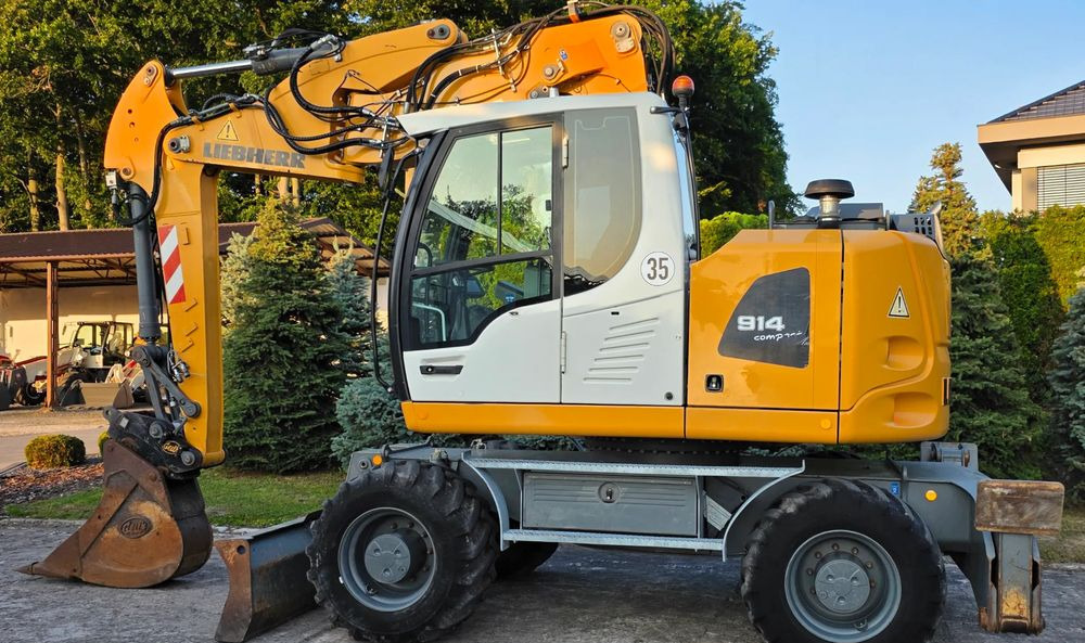حفارة على عجلات Liebherr A 914 COMPACT: صور 10