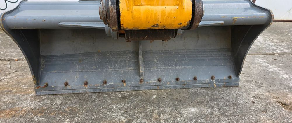 حفارة على عجلات Liebherr A 914 COMPACT: صور 16