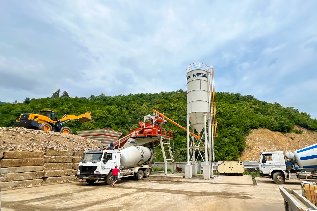 CONCRETE BATCHING PLANT MOBILE - مصنع خلط الخرسانة: صور 1 CONCRETE BATCHING PLANT MOBILE - مصنع خلط الخرسانة: صور 1