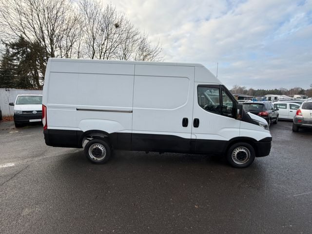 Iveco Daily Kasten HKa 35 S - فان: صور 3 Iveco Daily Kasten HKa 35 S - فان: صور 3