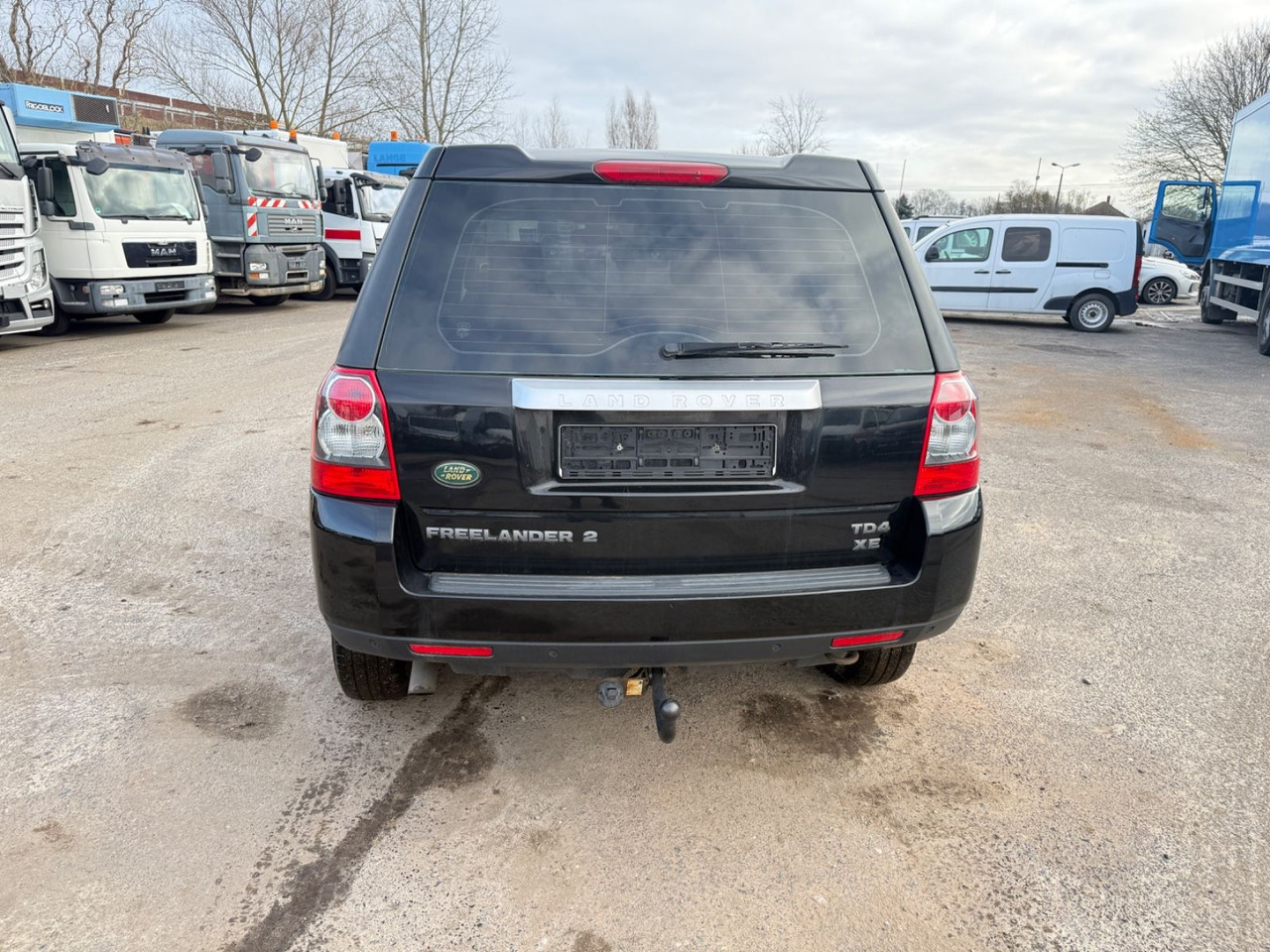 Land Rover Freelander 2 XE Limited Edition Brandschaden - سيارة دفع رباعي: صور 4 Land Rover Freelander 2 XE Limited Edition Brandschaden - سيارة دفع رباعي: صور 4