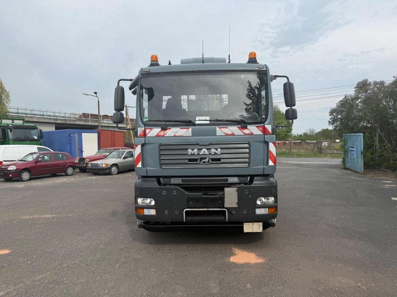 MAN TGA 18.310 4x2BB - قلابات, شاحنة كرين: صور 2 MAN TGA 18.310 4x2BB - قلابات, شاحنة كرين: صور 2